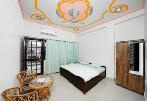 accommdation-hatha-yoga-shared Private Room